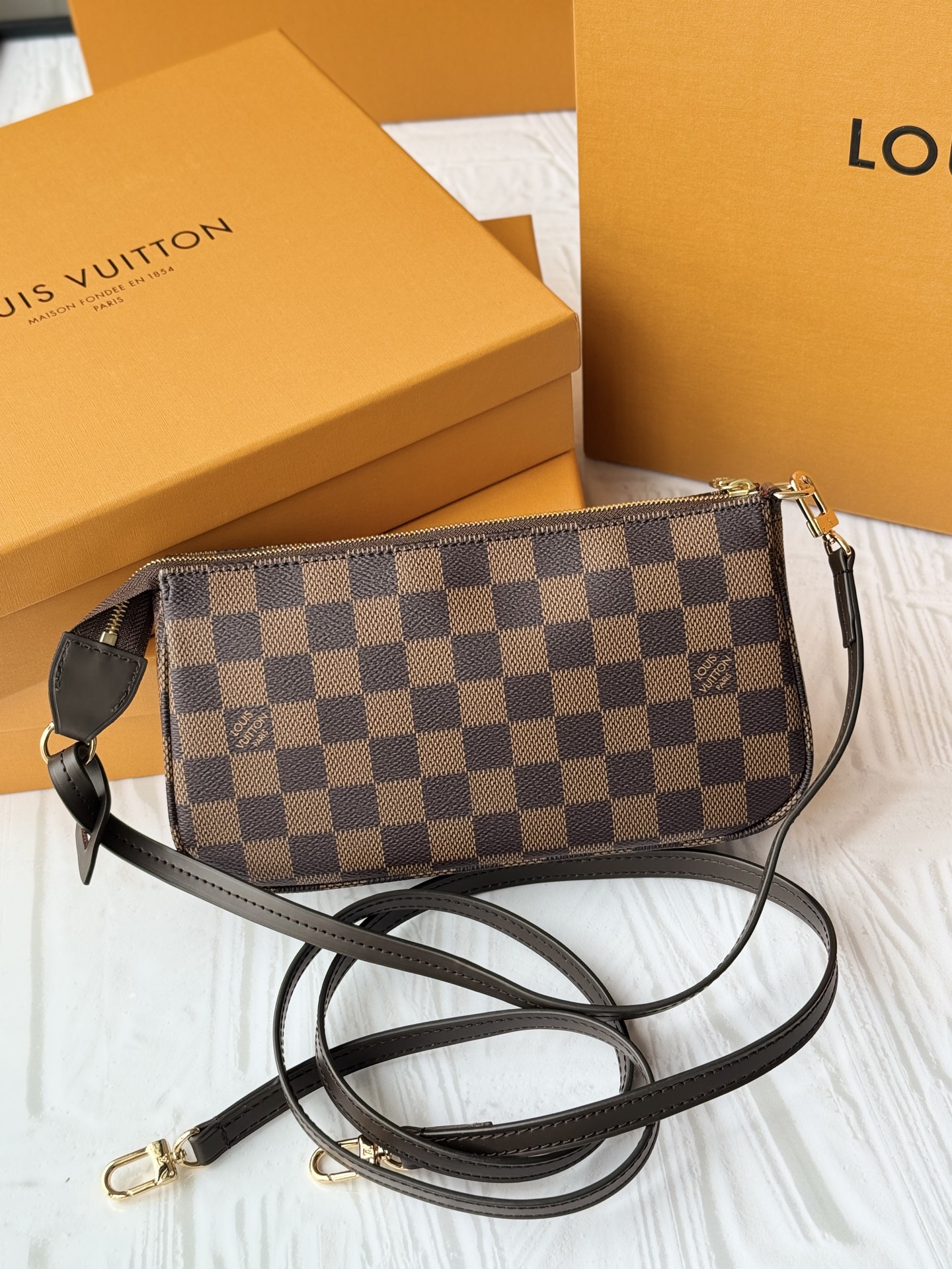 [TOP]Designer Damier Azur Pochette Accessoires Shoulder Bag - Black - Gorchic - $147.99