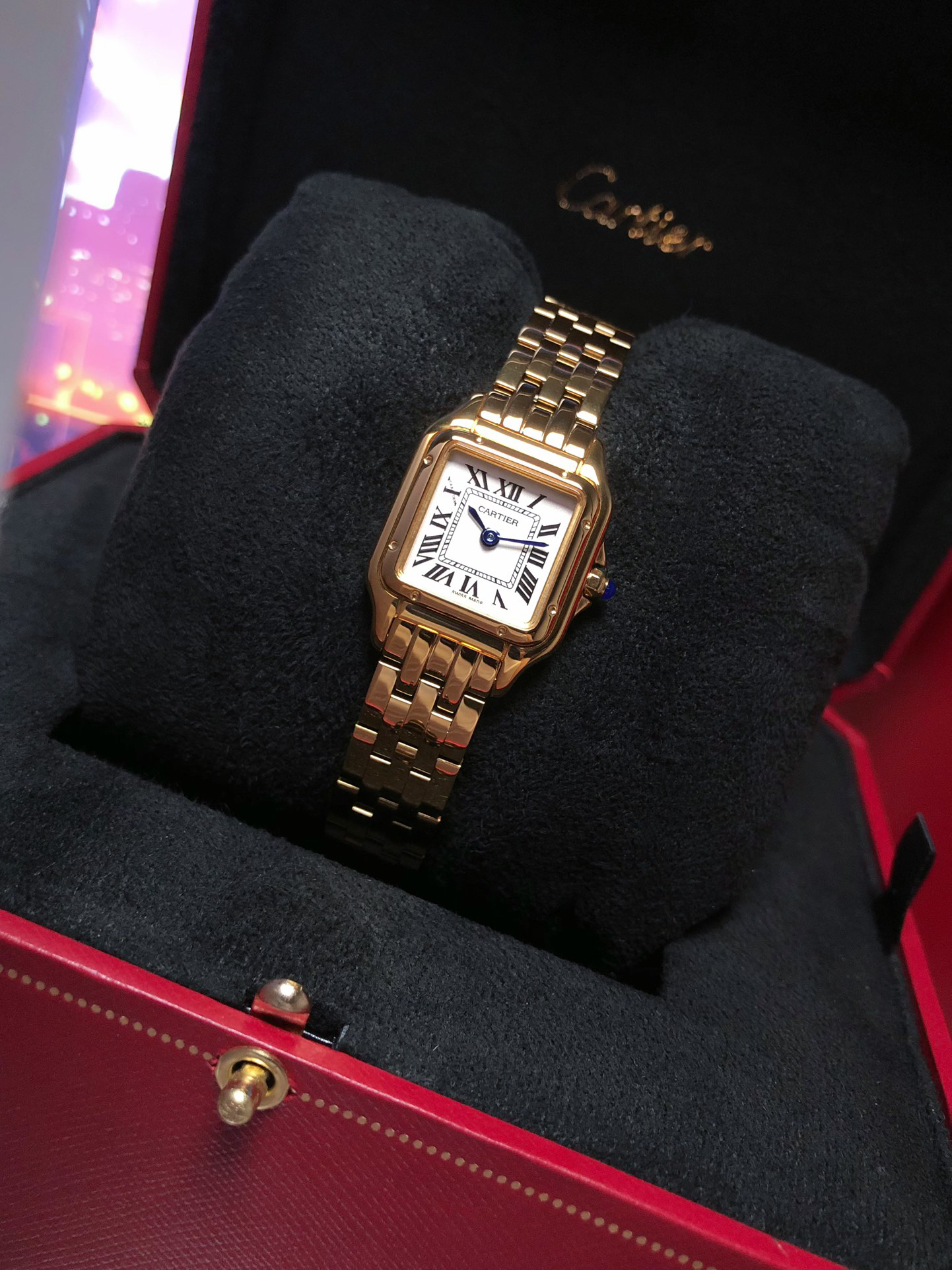 Cartyer Panthère de Cartyer watch, Yellow Gold, Small Model - Gorchic - $120.99