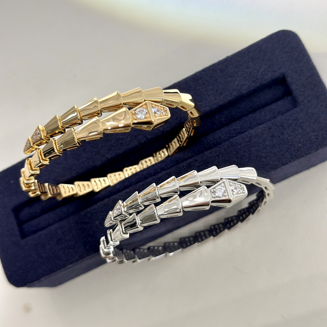 BV Serpenti Viper Bracelet - Gorchic - $48.99