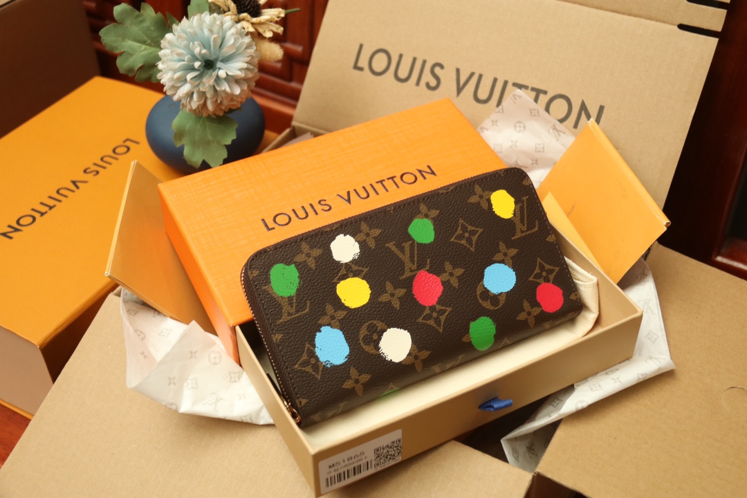 [TOP]Designer Yayoi Kusama Zippy Wallet - Monogram Multicolor - Gorchic - $136.99