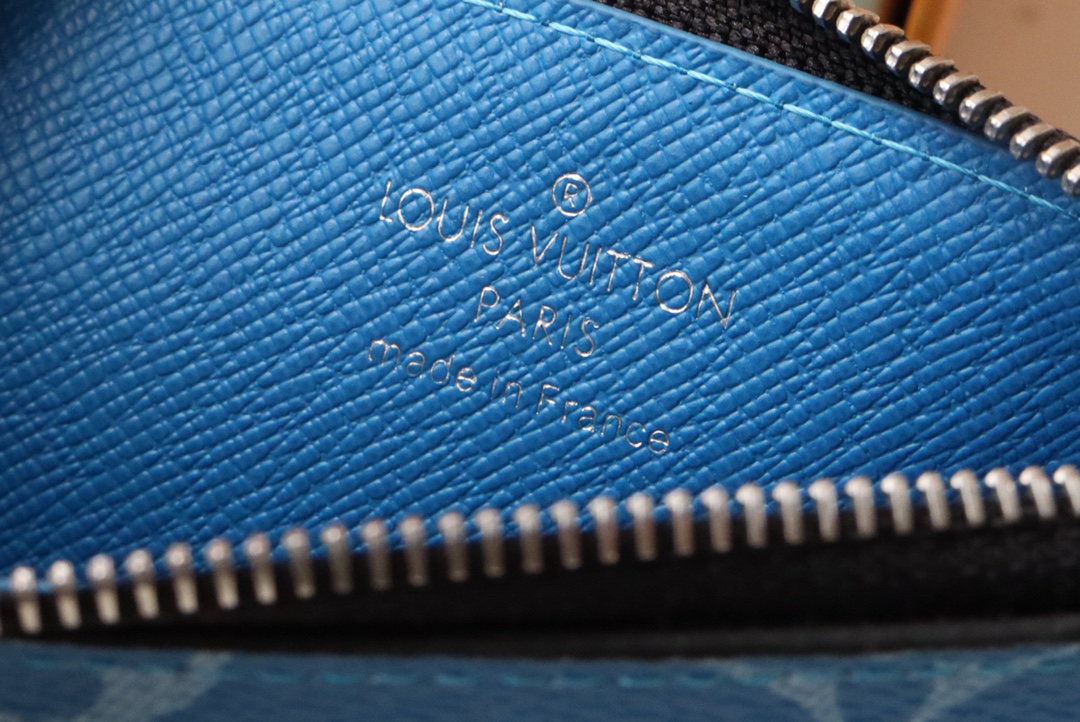 [TOP]Designer Taigarama Blue Coin & Business Card Holder Men's Wallet - Gorchic - $120.99