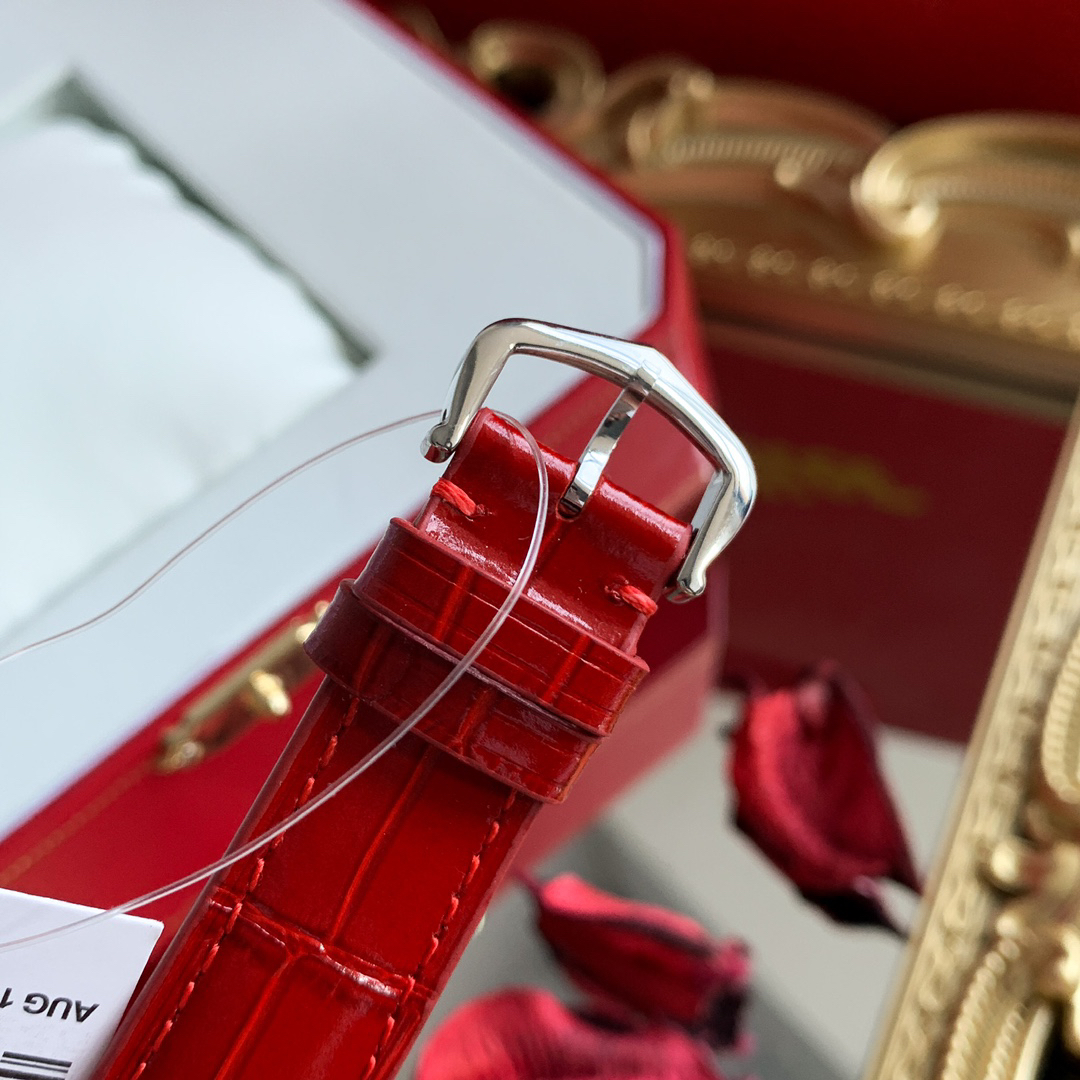 Cartyer Tank Must De Cartyer watch, White Gold, Large Model - Gorchic - $109.99