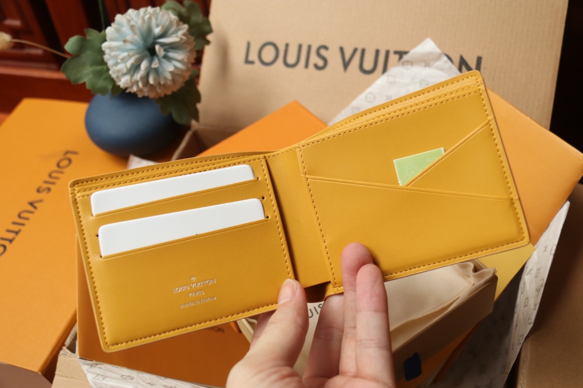 [TOP]Designer Yellow Taurillon Leather Slender Wallet - Gorchic - $131.99