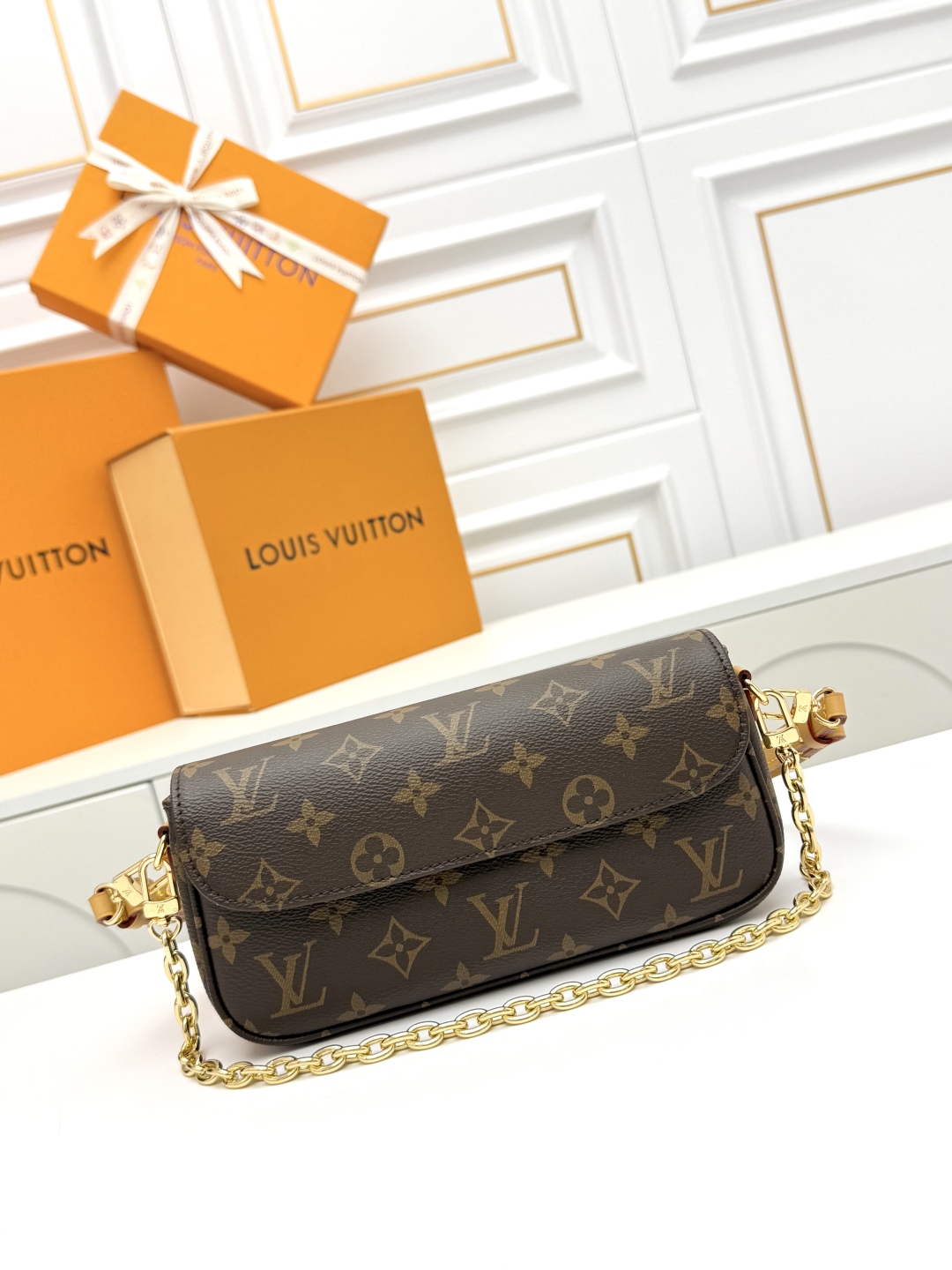 [TOP]Designer Wallet on Chain Ivy - Brown - Gorchic - $195.99