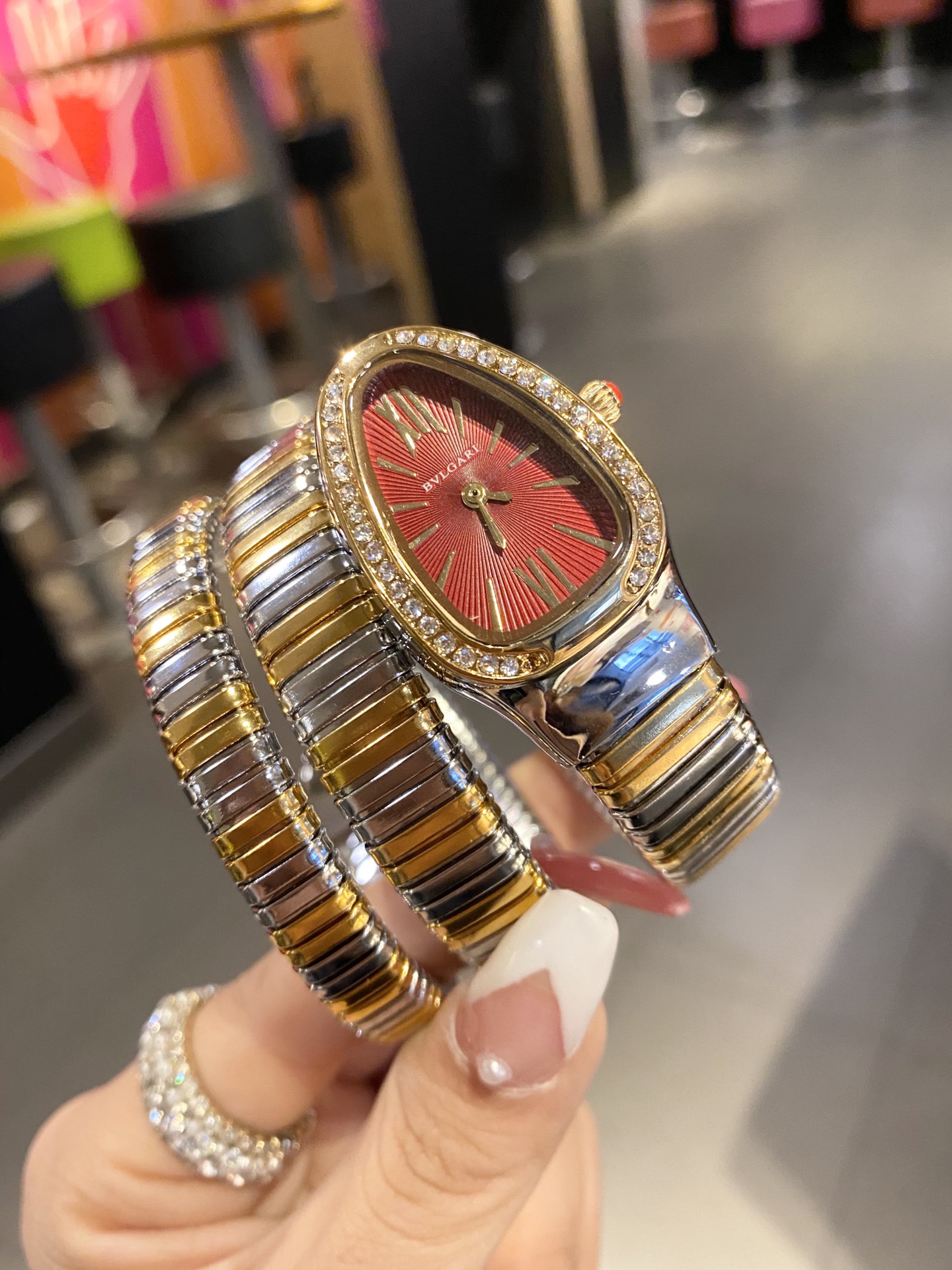 BV Serpenti Tubogas Watch - Gorchic - $87.99