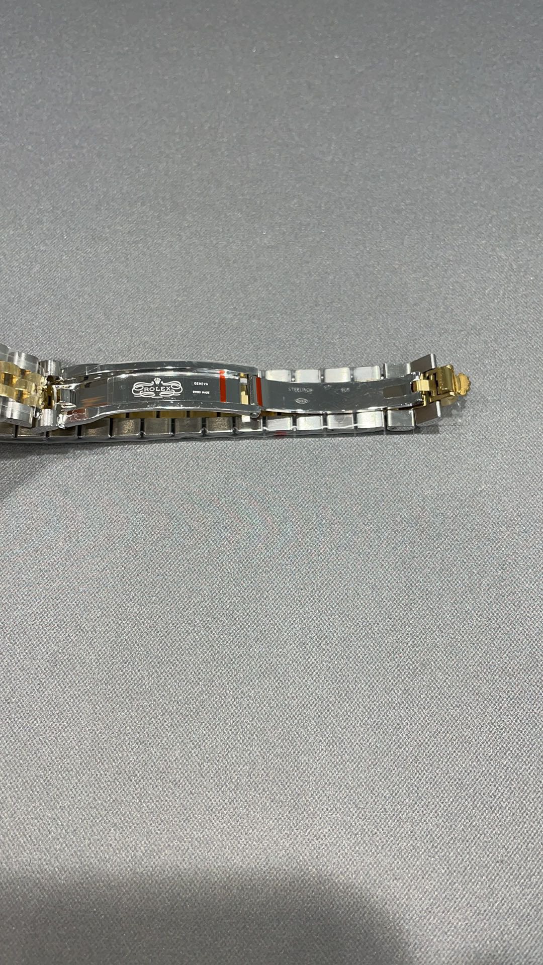 Rolex Datejust Rolex watch, Oystersteel, Yellow Gold, Diamonds, Classic Size - Gorchic - $246.99