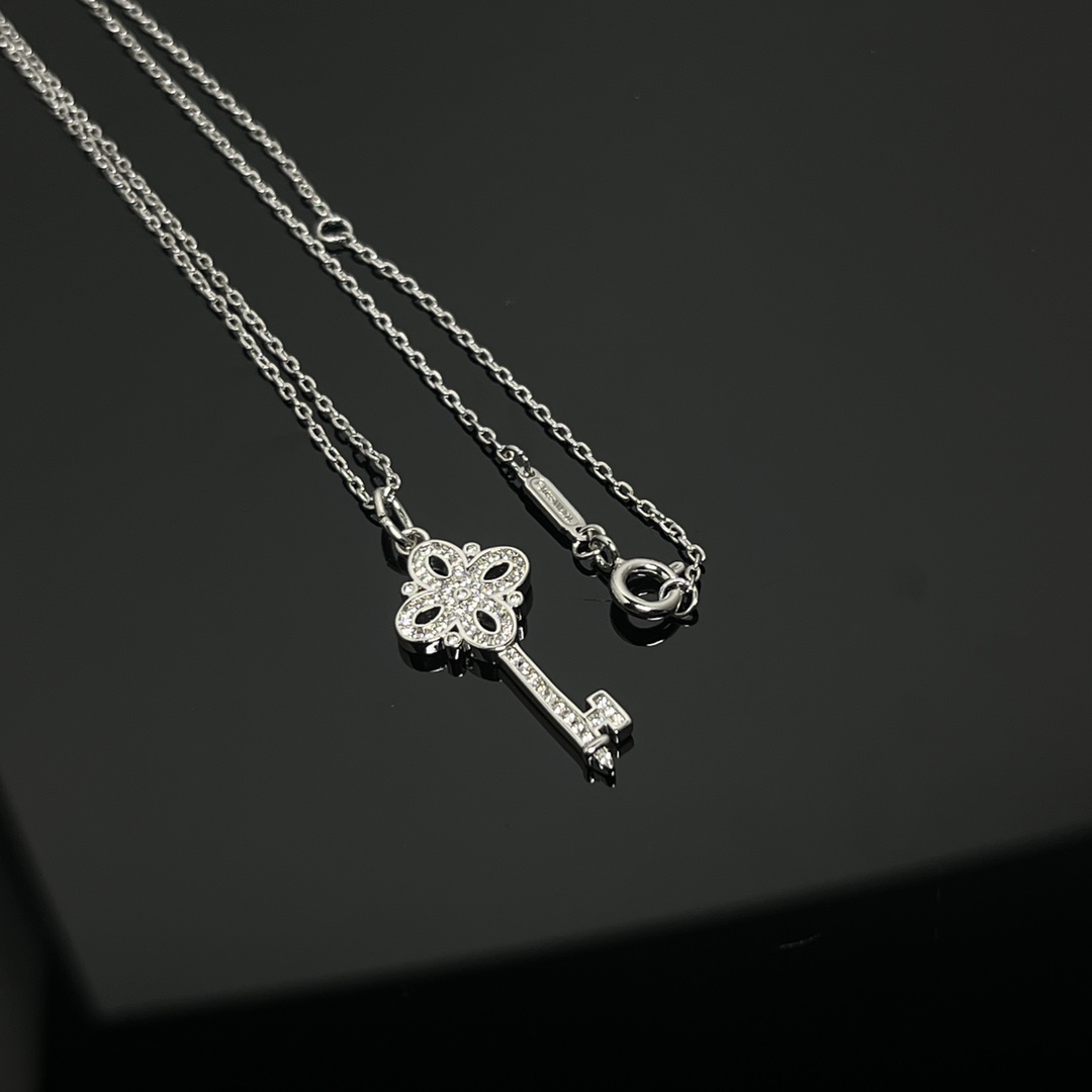 T.F. Keys T.F. Victoria® Key Necklace - Gorchic - $44.99