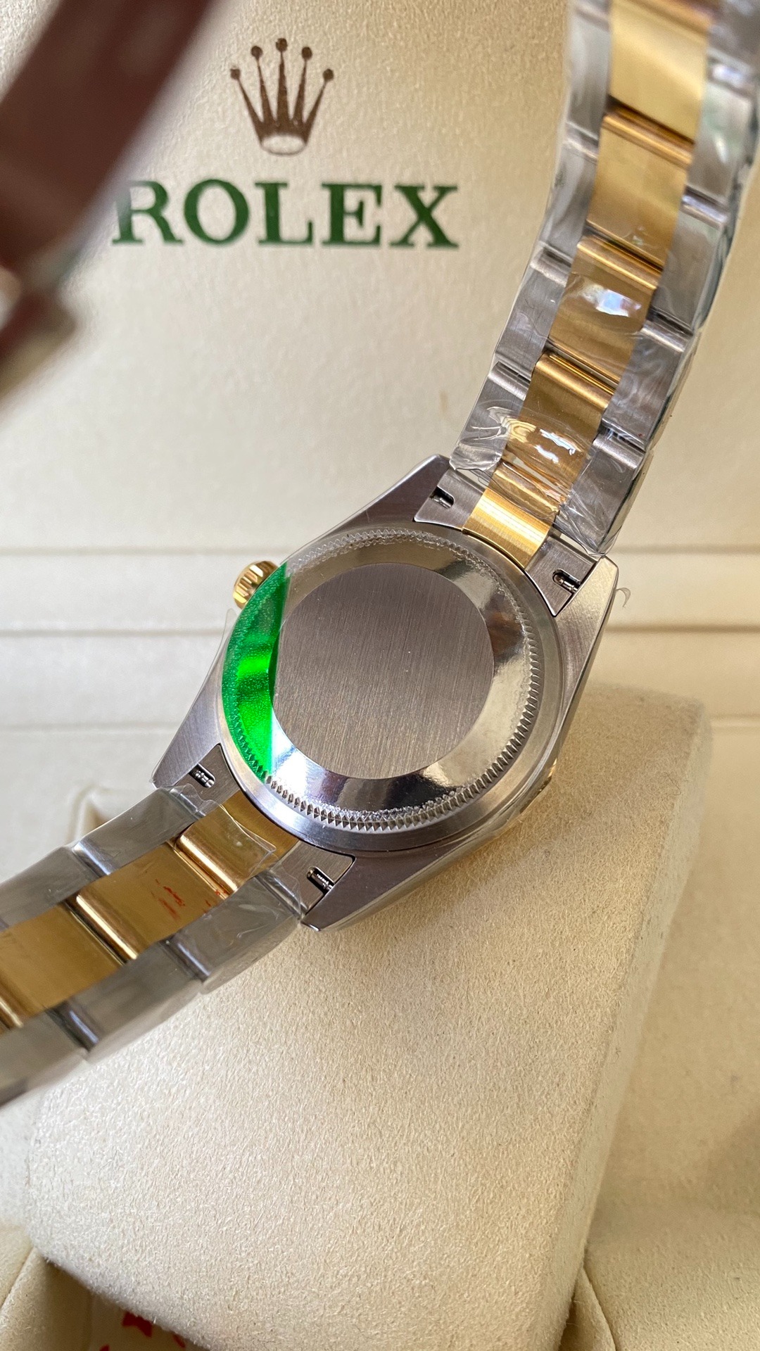 Rolex Datejust Rolex watch, Oystersteel, Yellow Gold, Classic Size - Gorchic - $105.99