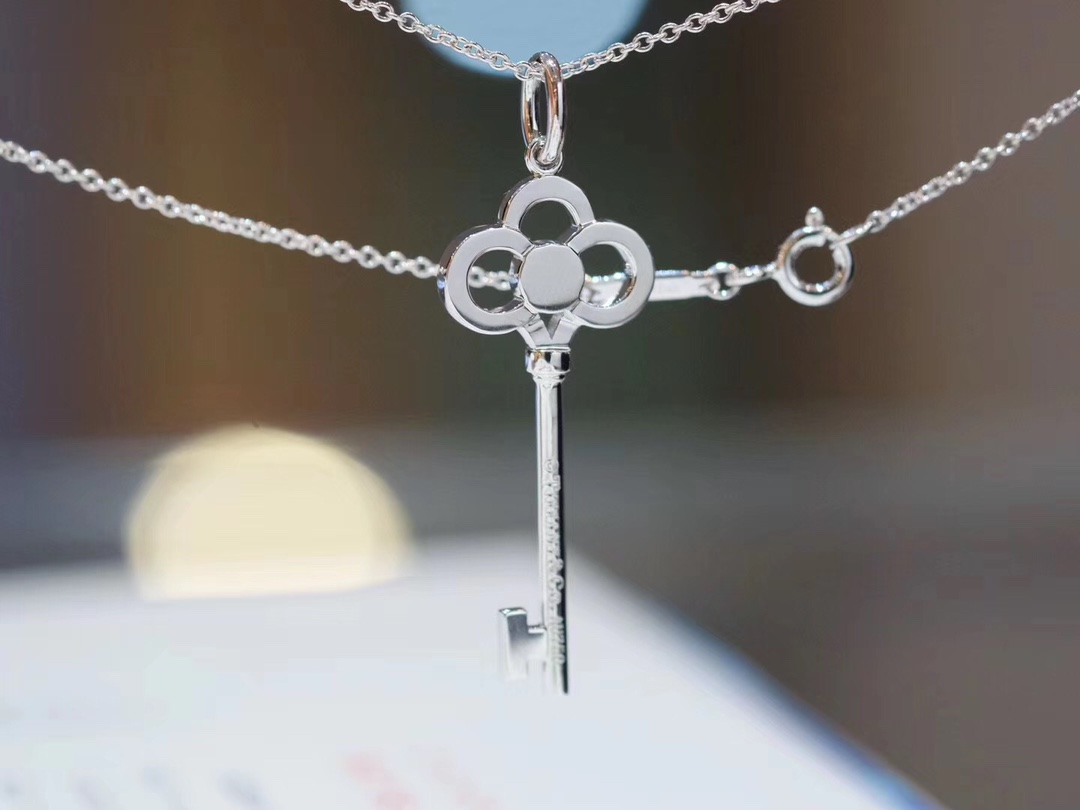 T.F. Keys Crown Key Necklace - Gorchic - $44.99