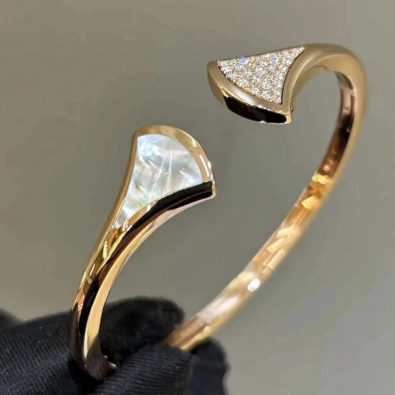 BV Divas Dream Bracelet - Gorchic - $48.99