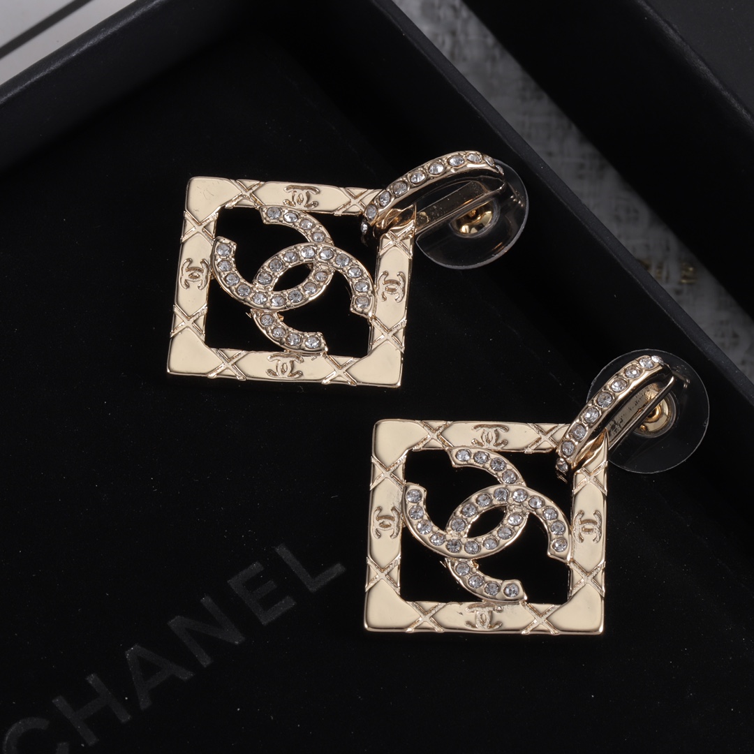 CC Inspired  earrings - Gorchic - $44.99