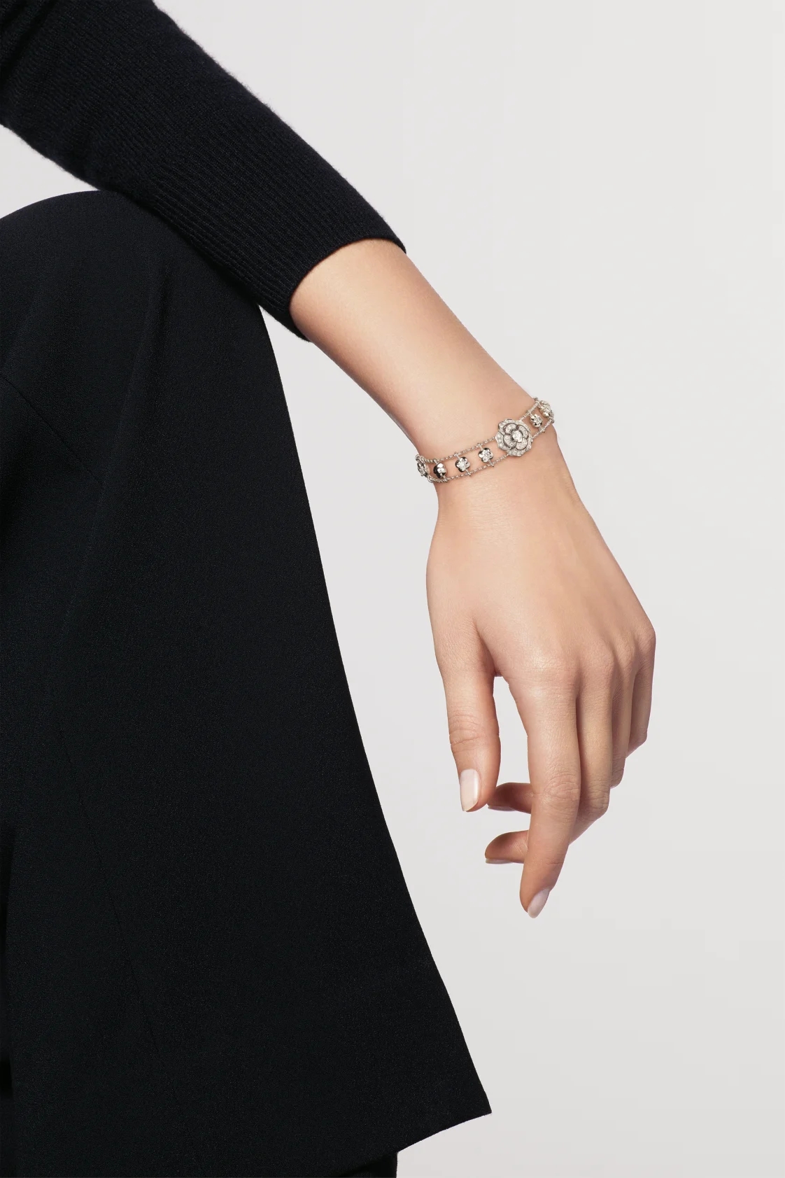 CC Inspired Bouton de Camélia bracelet - Gorchic - $71.99