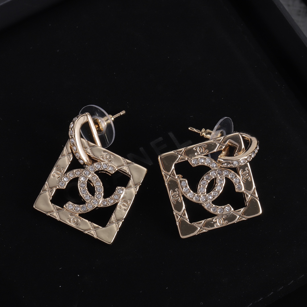 CC Inspired  earrings - Gorchic - $44.99