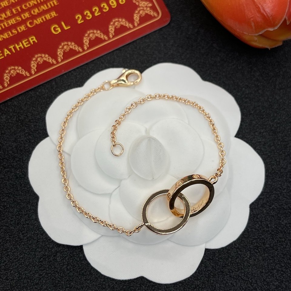 Cartyer Love Bracelet Cartyer Bracelet, Yellow gold, Calssic size - Gorchic - $48.99