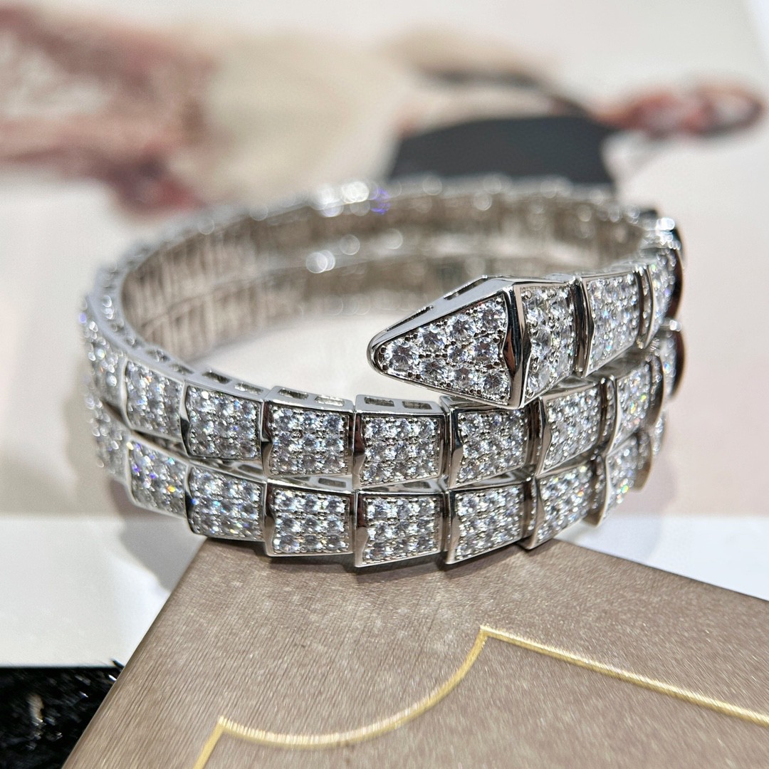 BV Serpenti Viper Bracelet - Gorchic - $63.99