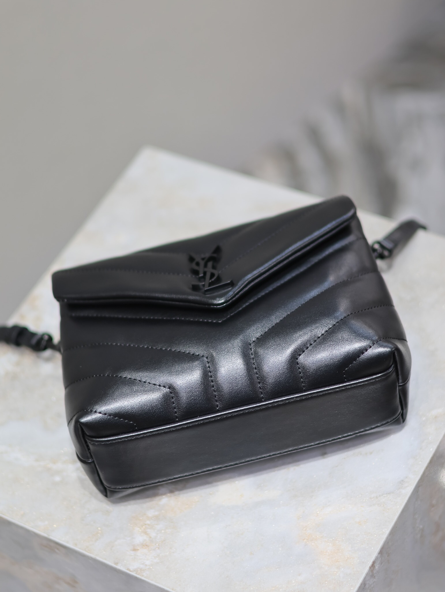 [TOP]Lady Designer Loulou Quilted Leather Shoulder Bag Black - Bag - Gorchic - $366.99