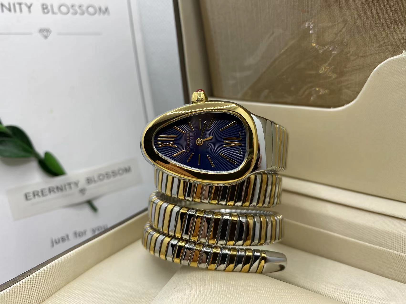 BV Serpenti Tubogas Watch - Gorchic - $84.99