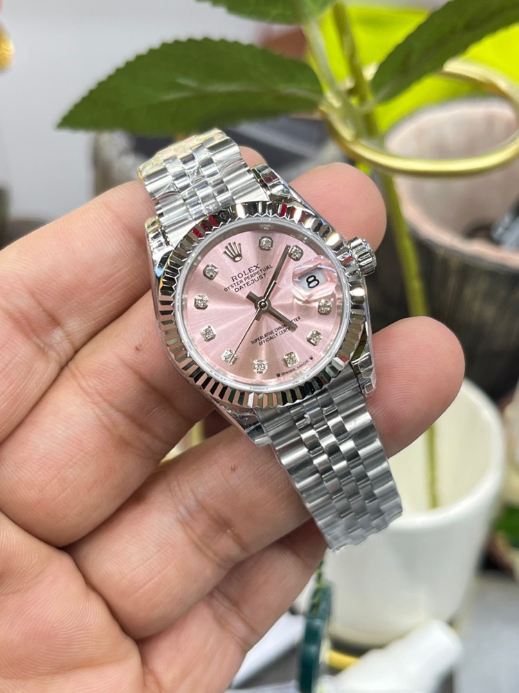 Rolex Datejust Rolex watch, Oystersteel, White Gold, Classic Size - Gorchic - $99.99