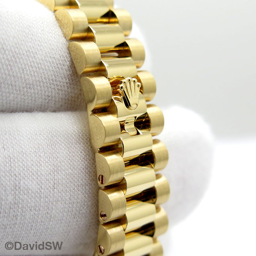 Rolex Datejust Rolex watch, Oystersteel, Yellow Gold, Diamonds, Classic Size - Gorchic - $109.99