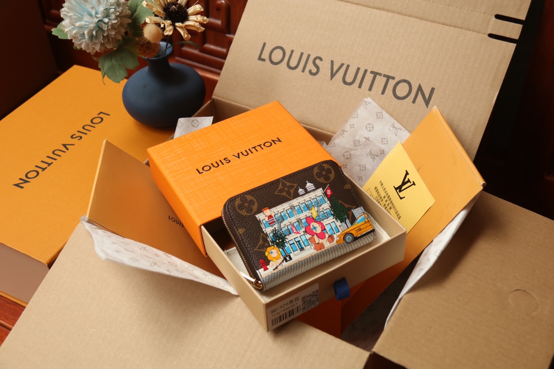 [TOP]Designer New York Mascot Vivienne Zipper Coin Purse Bag - Brown - Gorchic - $131.99