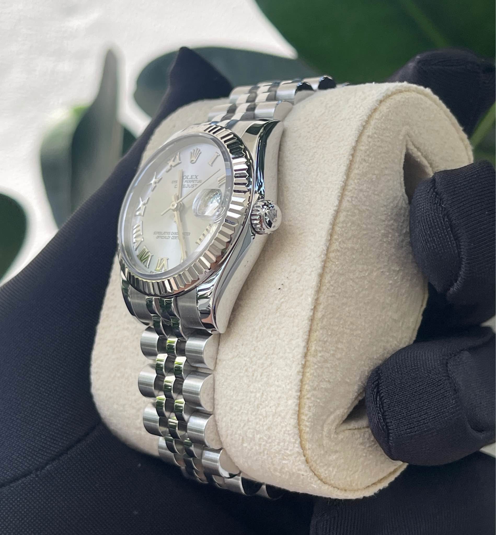 Rolex Datejust Rolex watch, Oystersteel, White Gold, Classic Size - Gorchic - $99.99