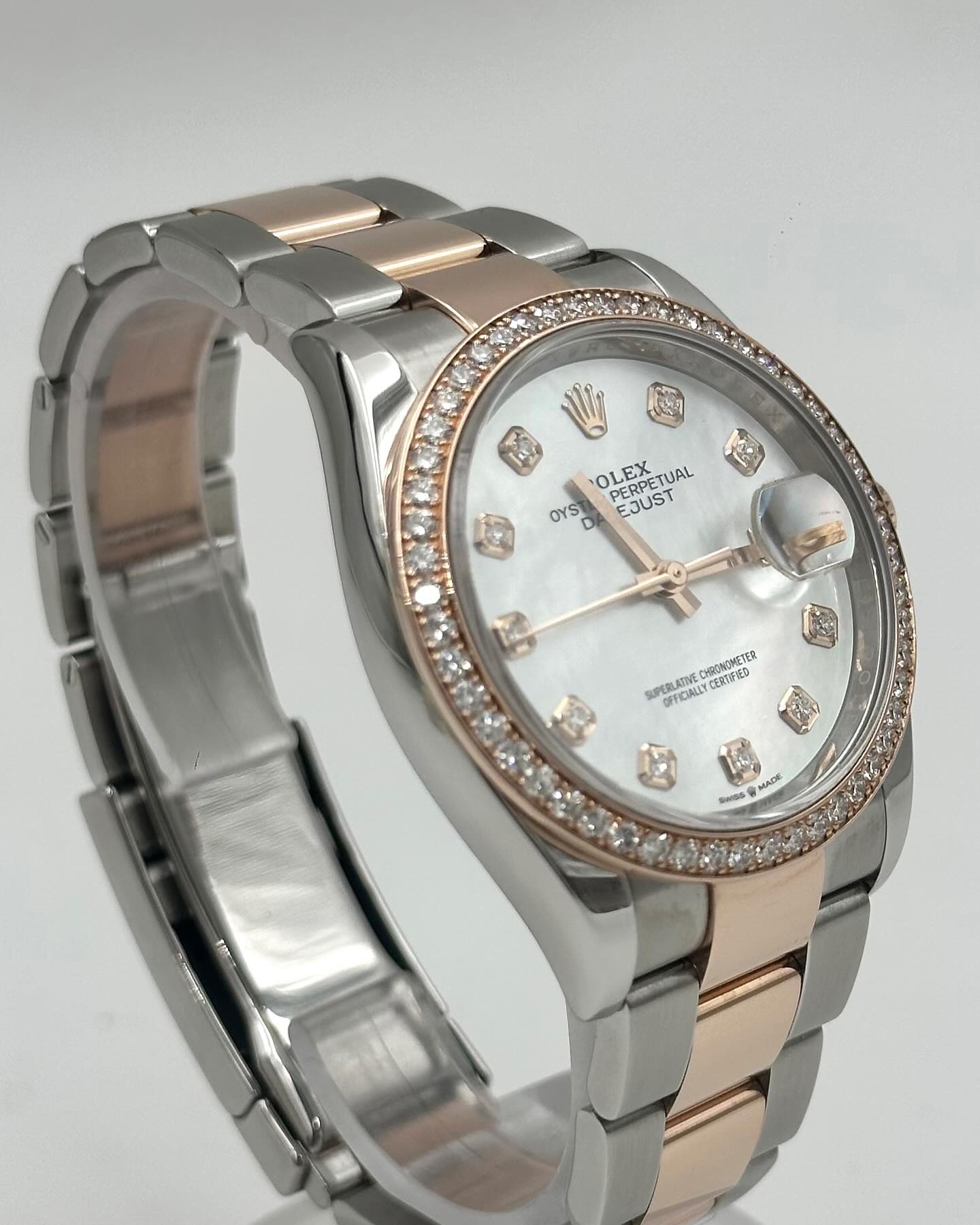 Rolex Datejust Rolex watch, Oystersteel, Rose Gold, Diamonds, Classic Size - Gorchic - $118.99
