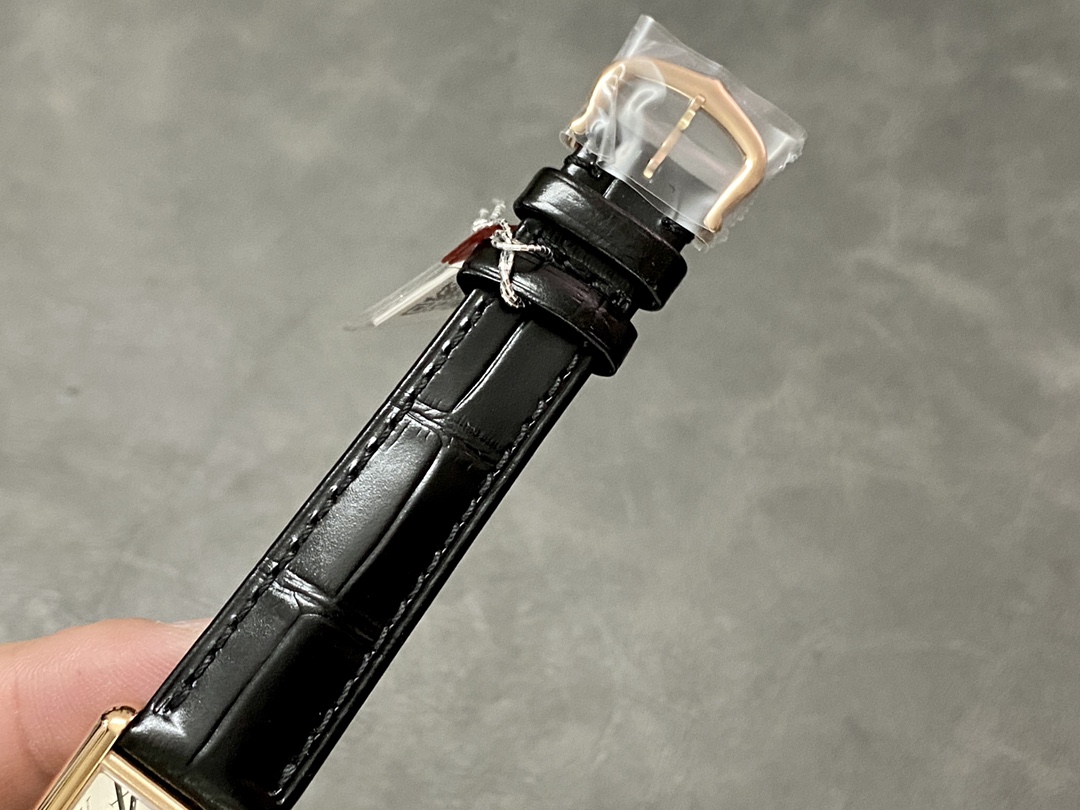 Cartyer Tank Louis Cartyer watch,Mini Model - Gorchic - $189.99