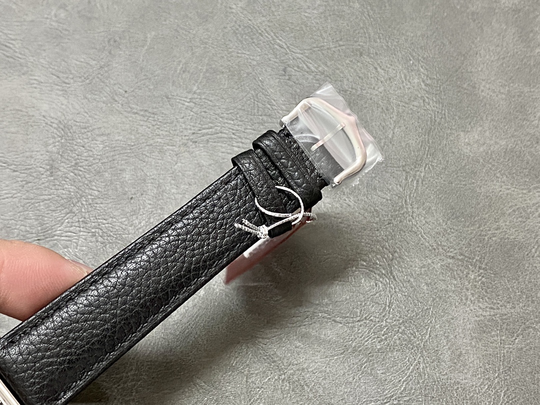 Cartyer Tank Must SolarBeat™ watch Cartyer watch, White Gold, Small Model - Gorchic - $109.99