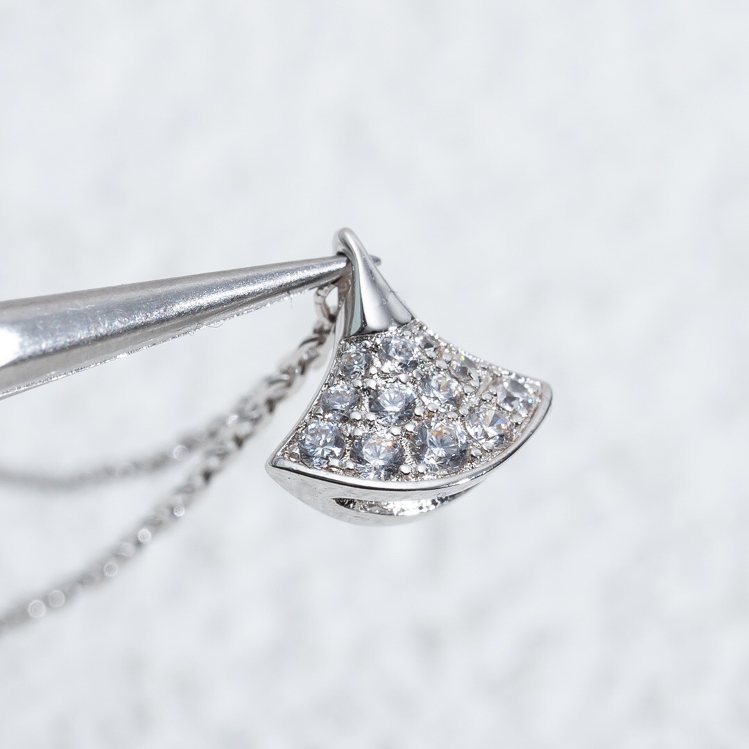 BV Divas Dream Bracelet - Gorchic - $48.99