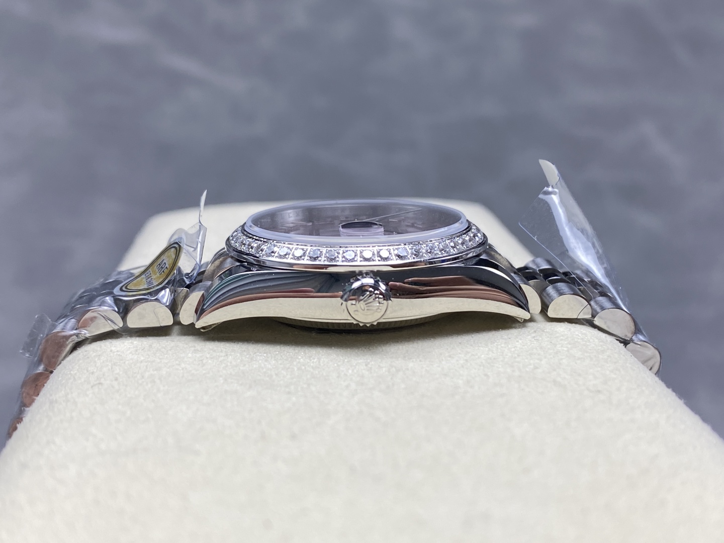 Rolex Datejust Rolex watch, Oystersteel, White Gold, Diamonds, Classic Size - Gorchic - $109.99