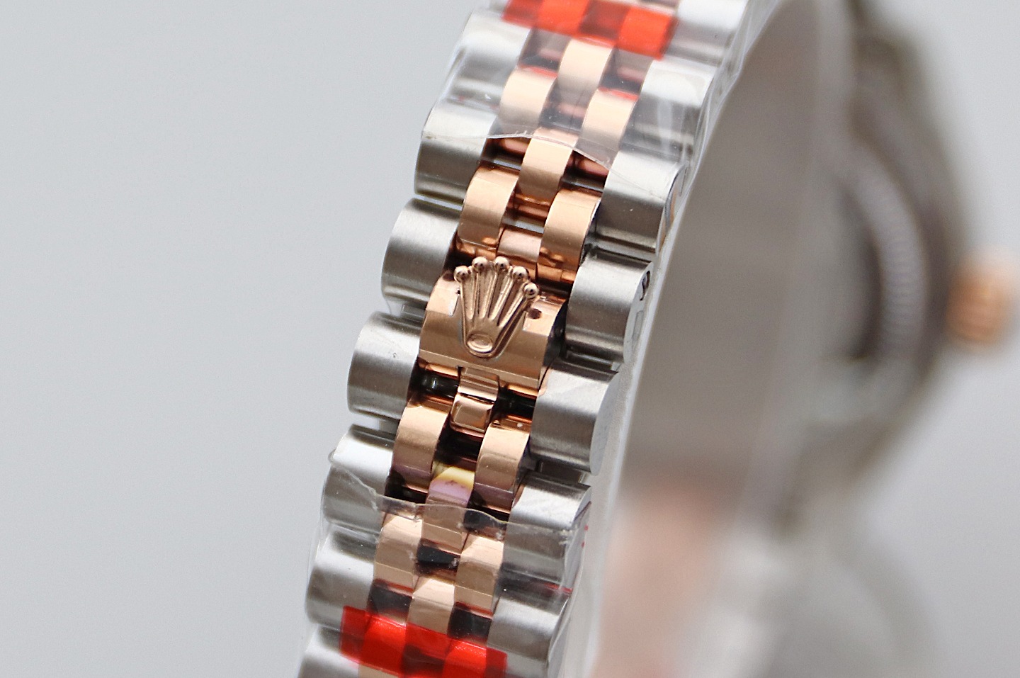 Rolex Datejust Rolex watch, Oystersteel, Rose Gold, Diamonds, Classic Size - Gorchic - $118.99