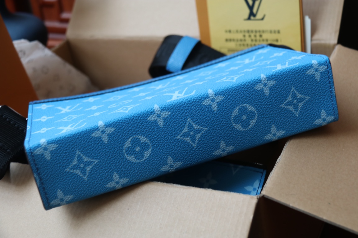 [TOP]Designer Gaston Wearable Wallet/Shoulder Bag - Blue - Gorchic - $168.99