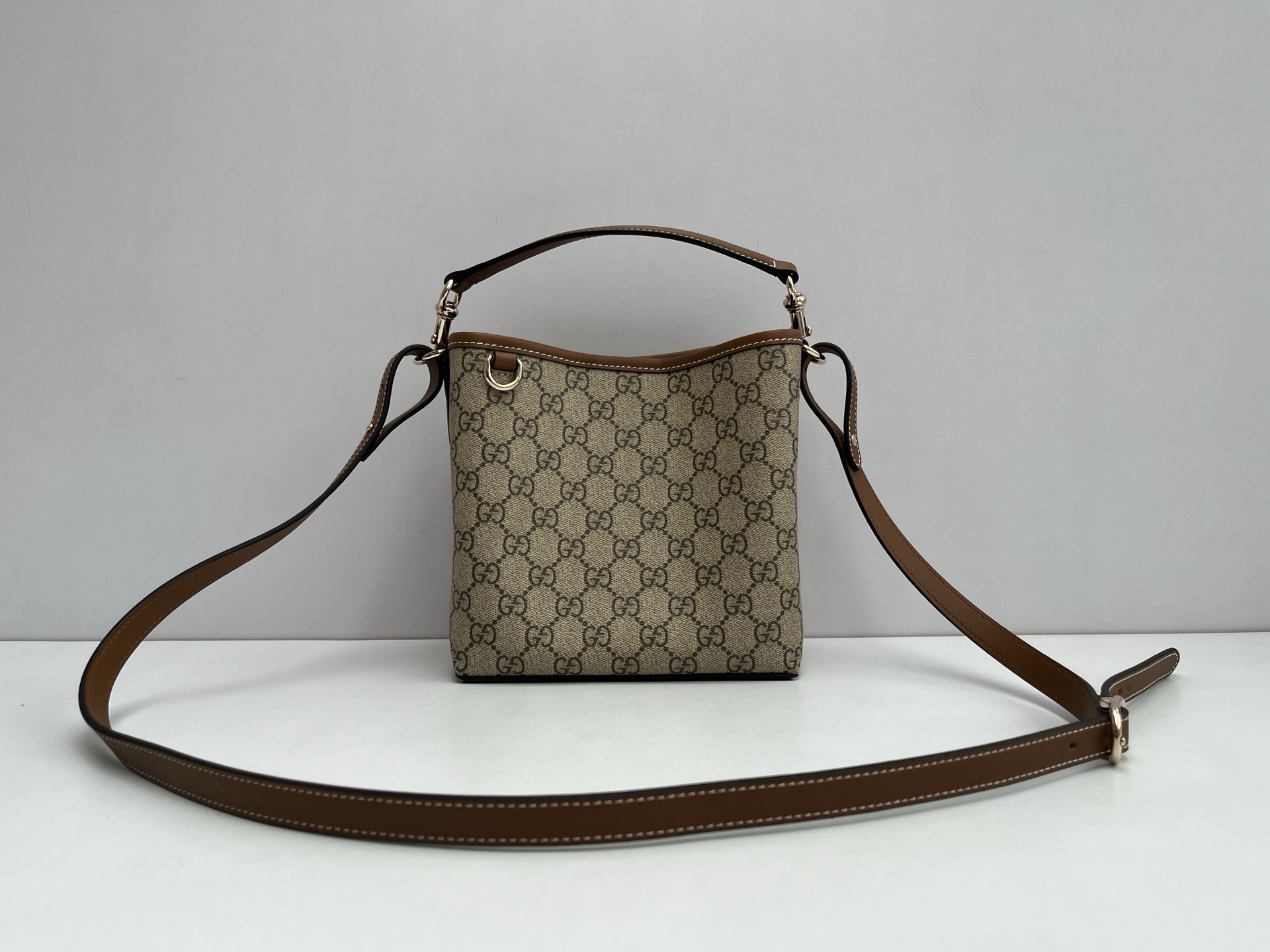 Double-G GG Emblem bucket bag - Small - Gorchic - $120.99