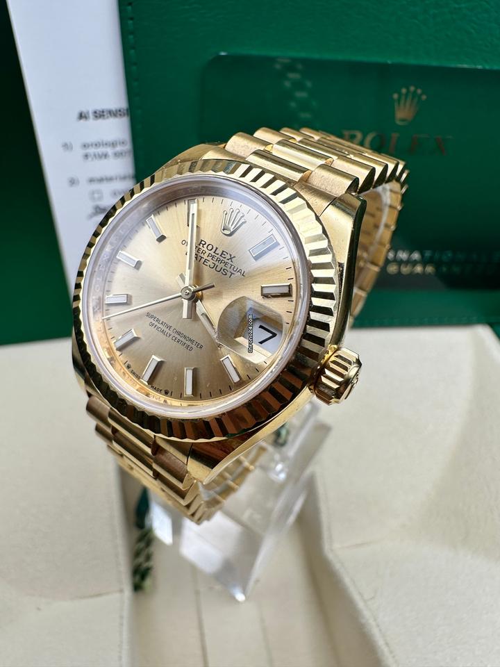 Rolex Datejust Rolex watch, Oystersteel, Yellow Gold, Classic Size - Gorchic - $109.99