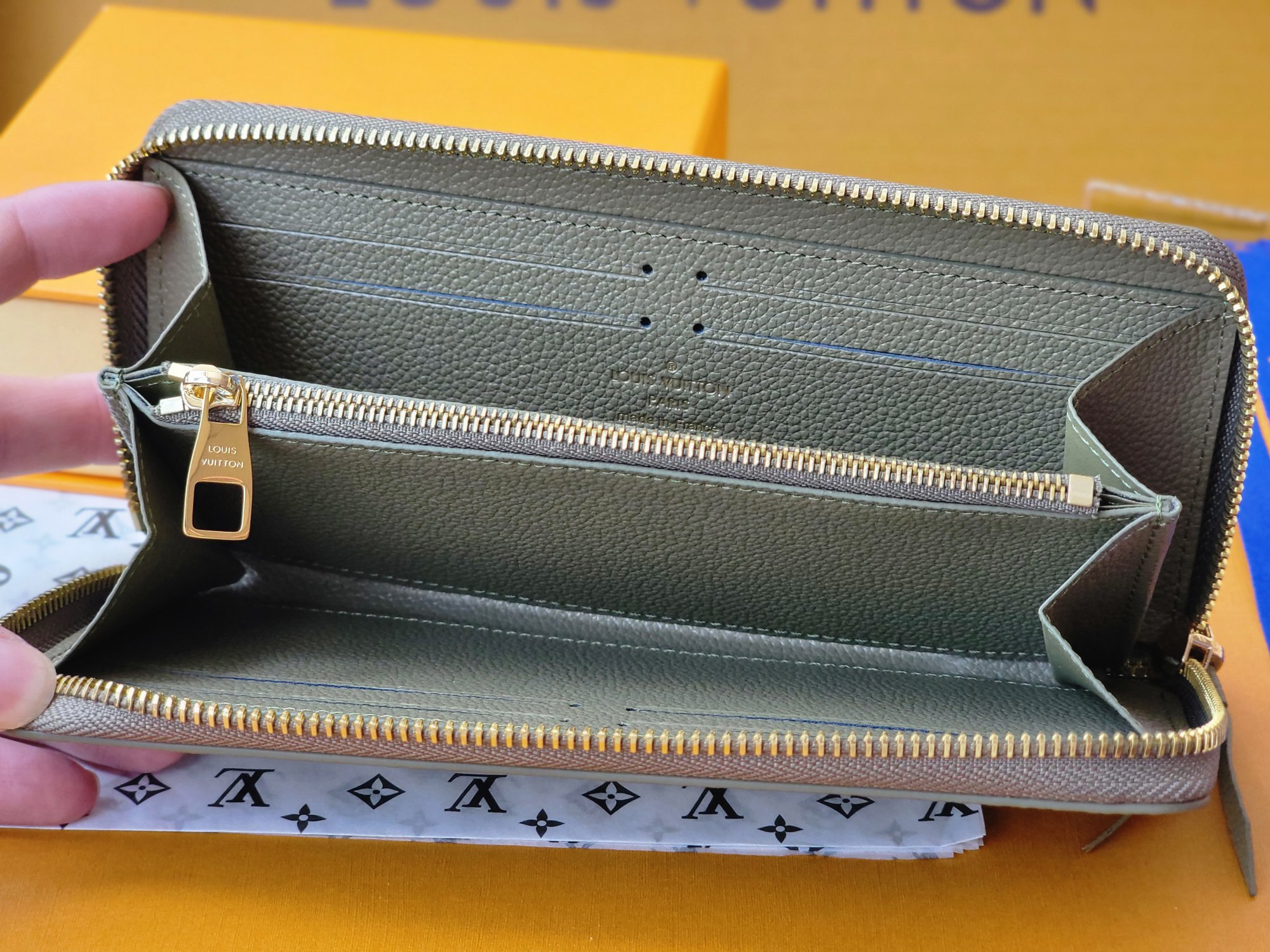 [TOP]Designer Zippy Wallet - Apricot - Gorchic - $142.99