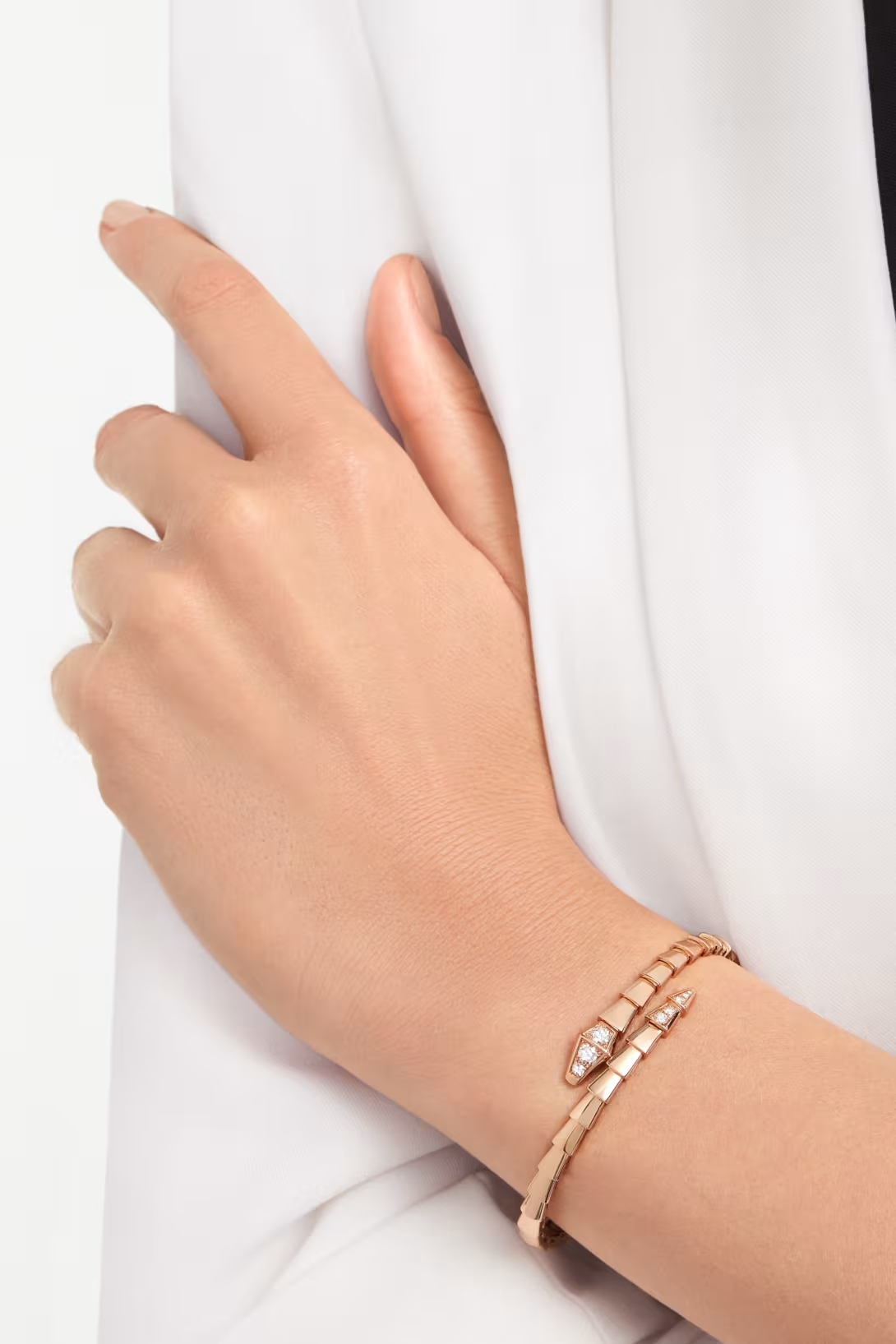 BV Serpenti Viper Bracelet - Gorchic - $48.99