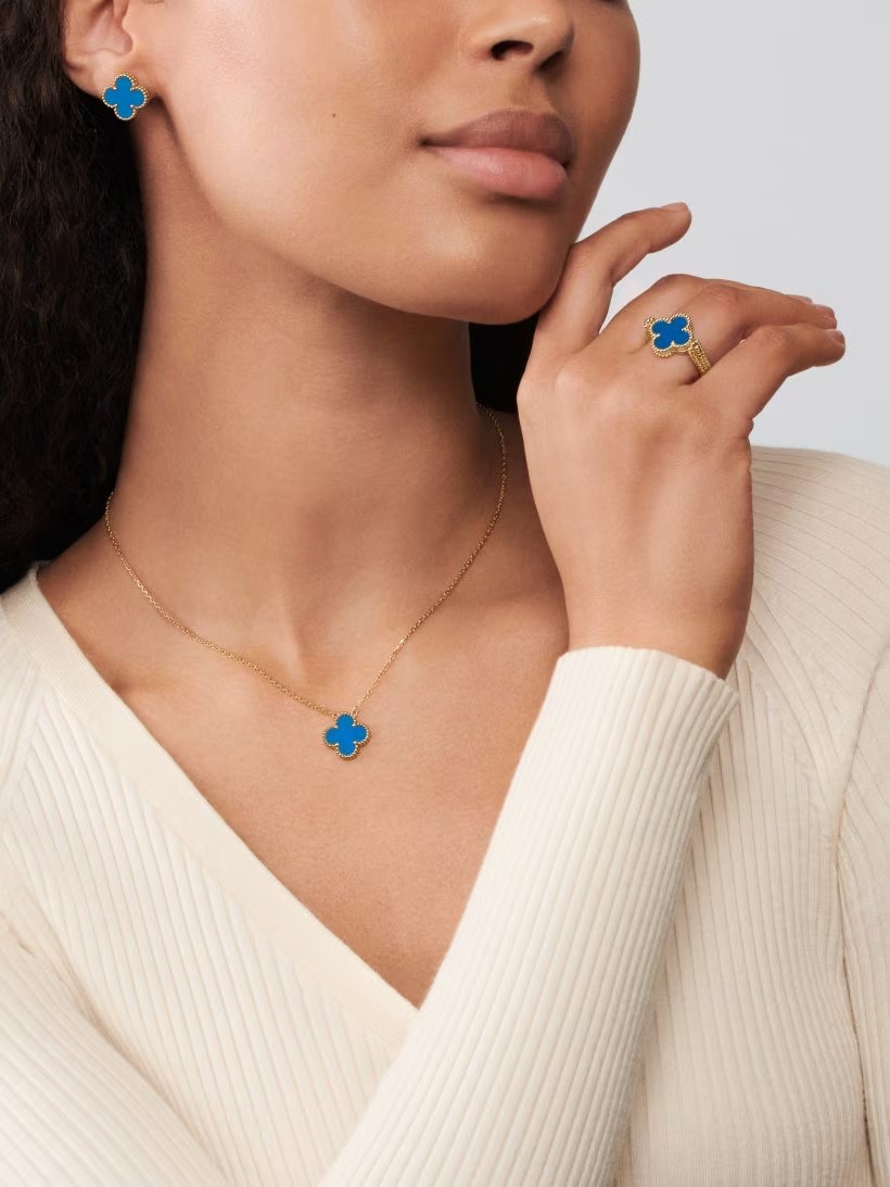 VAC Vintage Alhambra reversible ring - Gorchic - $39.99