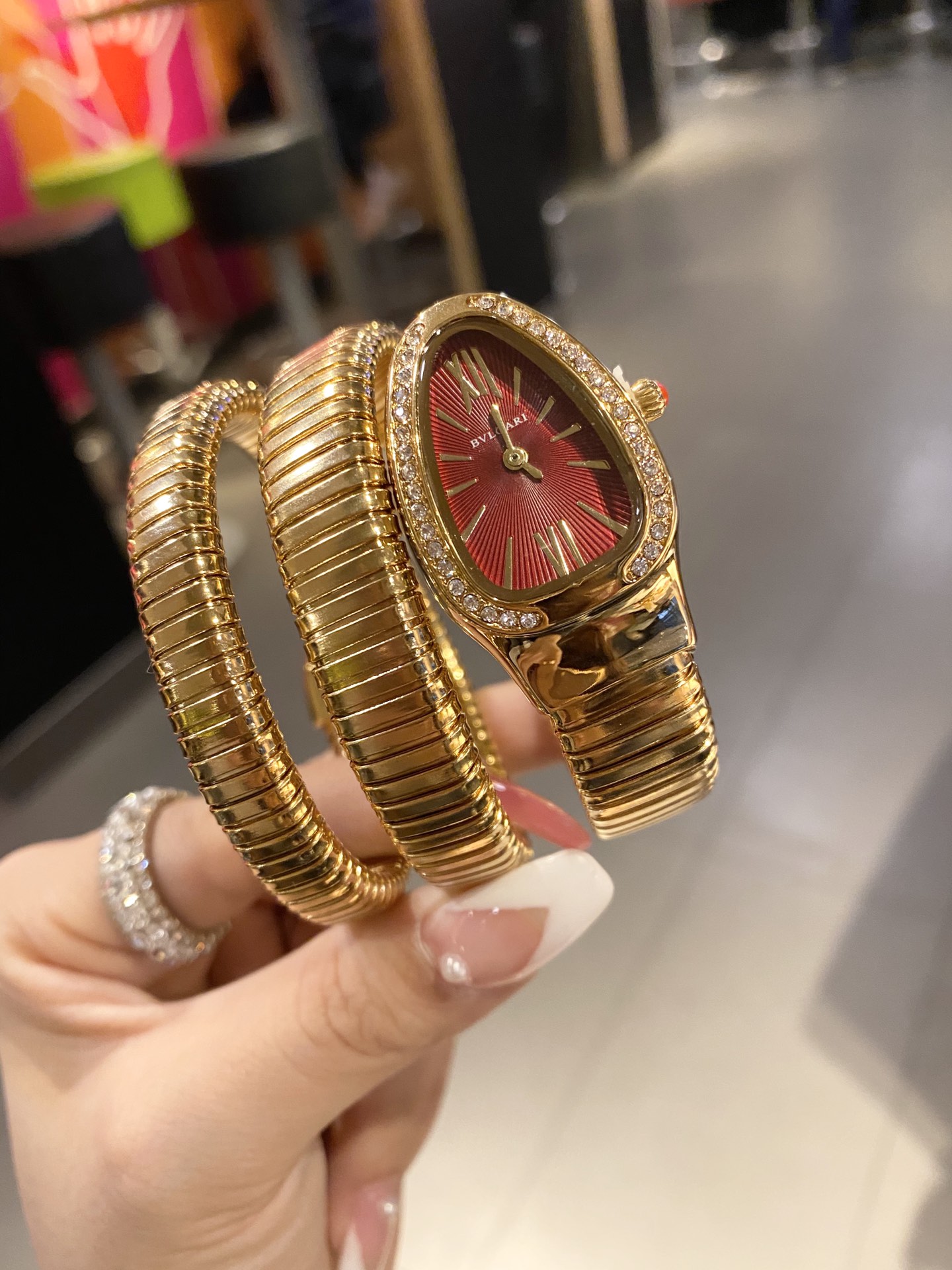 BV Serpenti Tubogas Watch - Gorchic - $87.99
