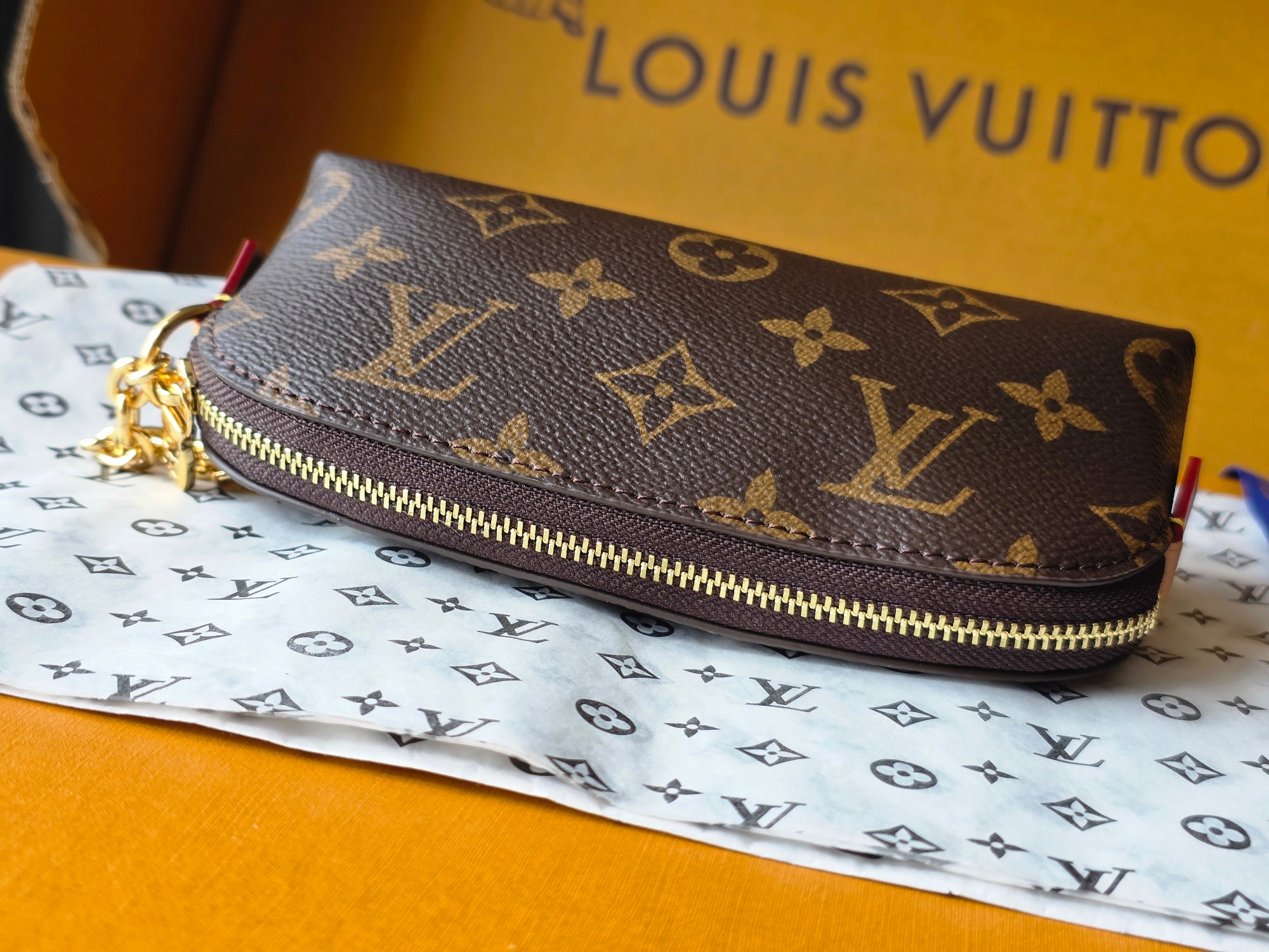 [TOP]Designer Lipstick Makeup Storage Bag - Brown - Gorchic - $163.99