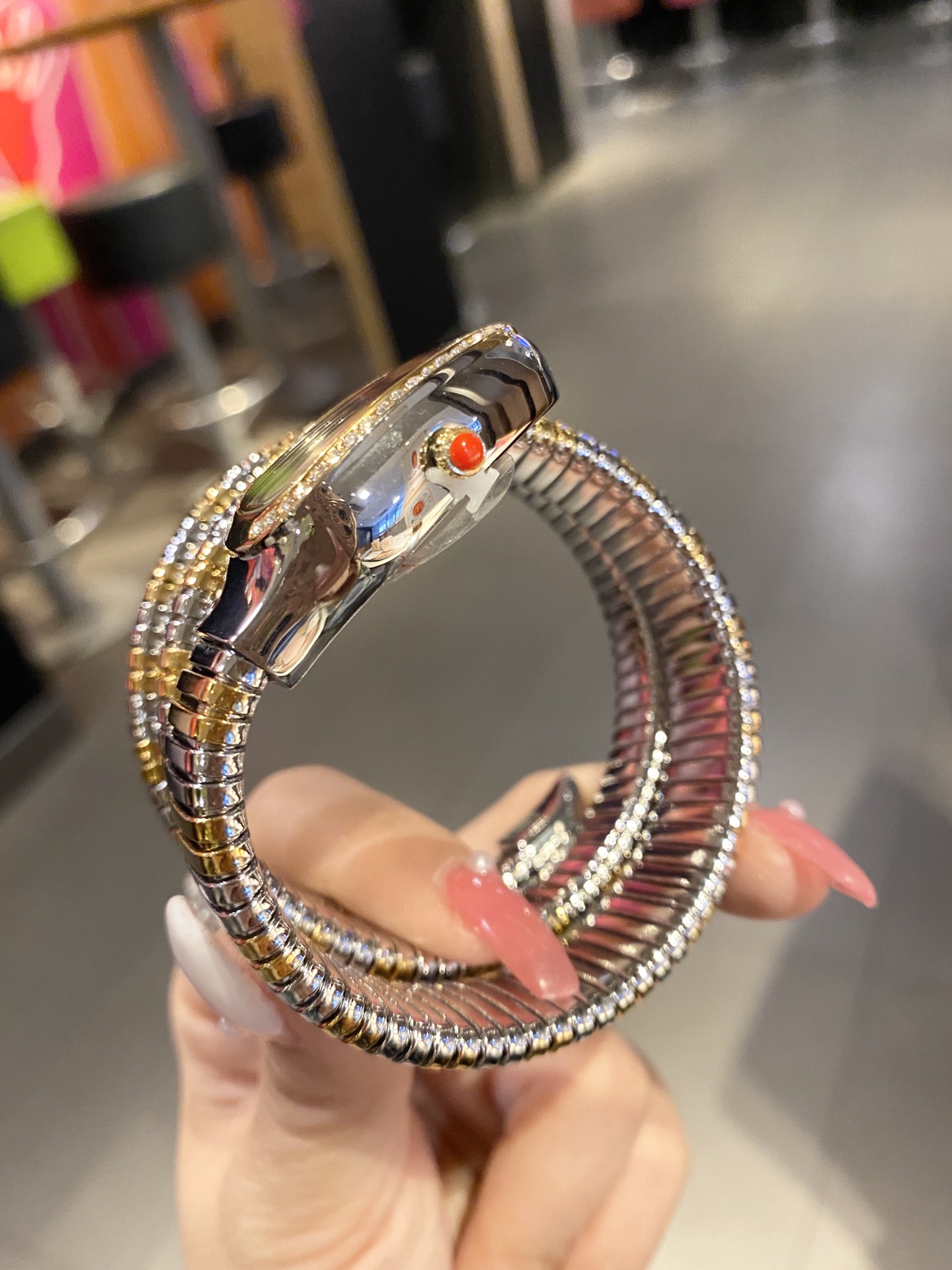 BV Serpenti Tubogas Watch - Gorchic - $87.99