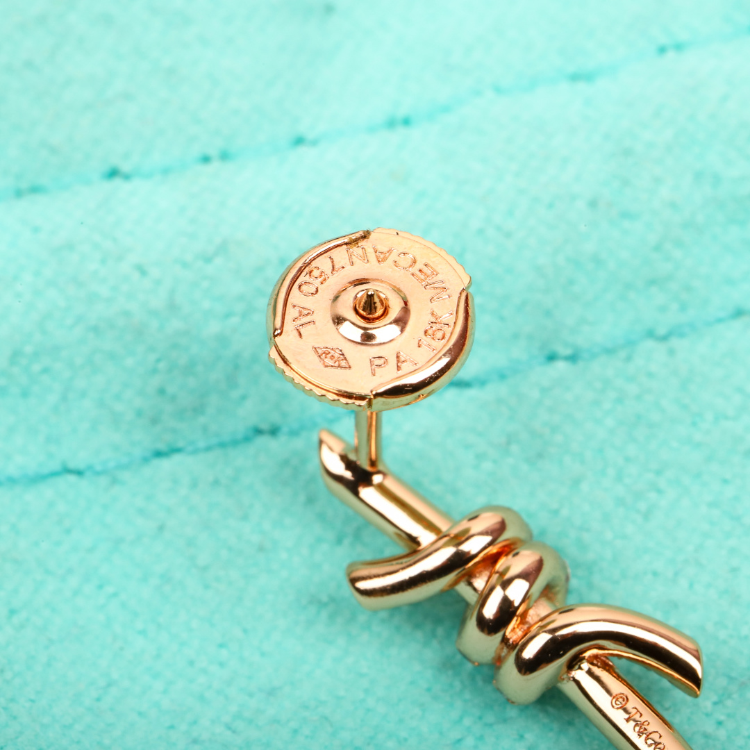 T.F. Knot Earrings - Gorchic - $44.99