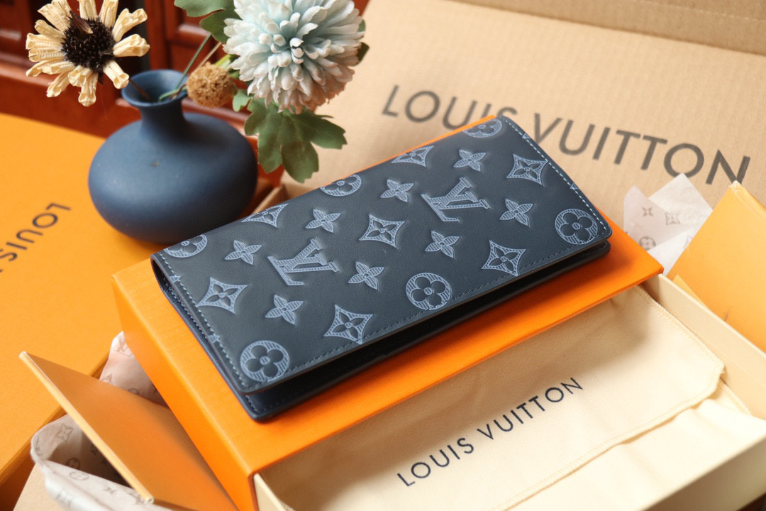 [TOP]Designer Monogram Wallet in Navy - Gorchic - $136.99