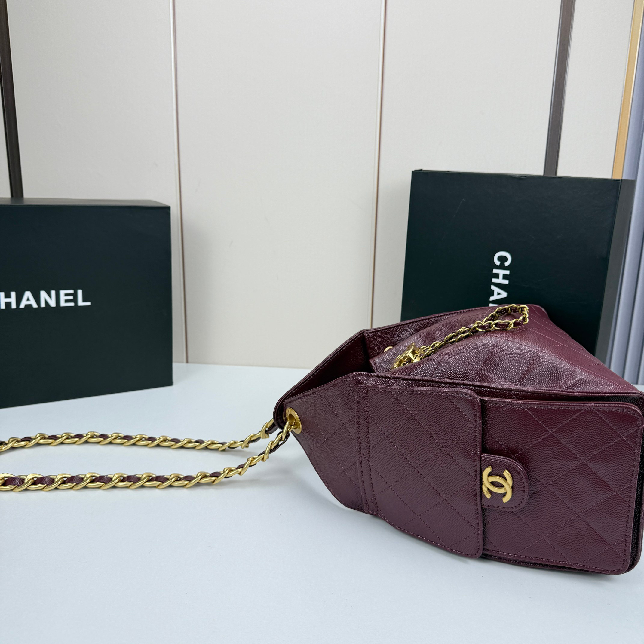 CC Inspired  25 Small Handbag Grained Calfskin & Gold-Tone Metal Burgundy -Bag - Gorchic - $152.99