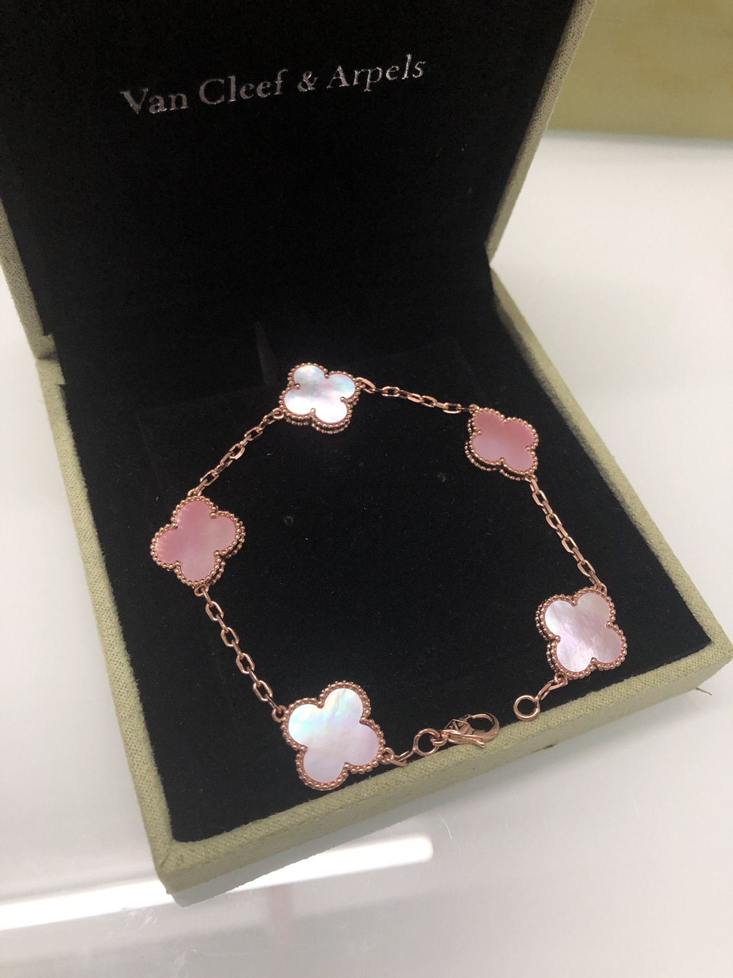 VAC Vintage Alhambra Bracelet, 5 motifs - Gorchic - $48.99