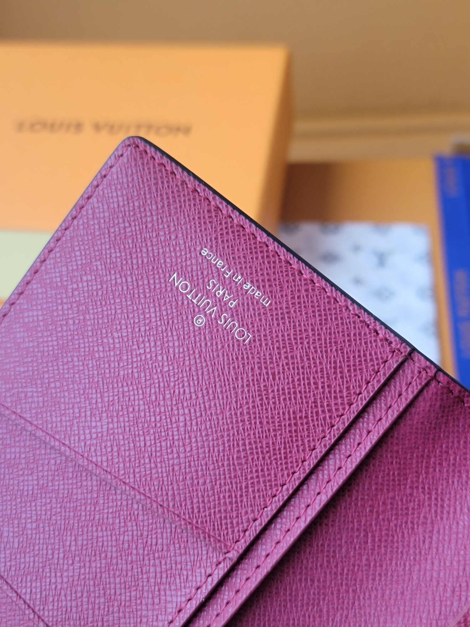 [TOP]Designer Brazza Wallet in Inlaid V Taiga Leather - Grey - Gorchic - $136.99