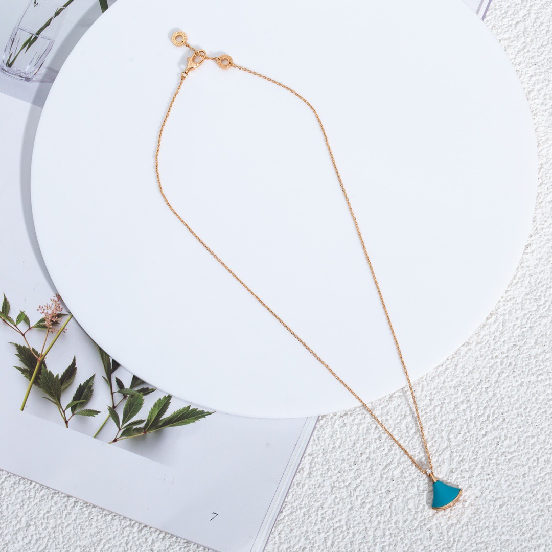 BV DIVAS'DREAM Necklace - Gorchic - $44.99