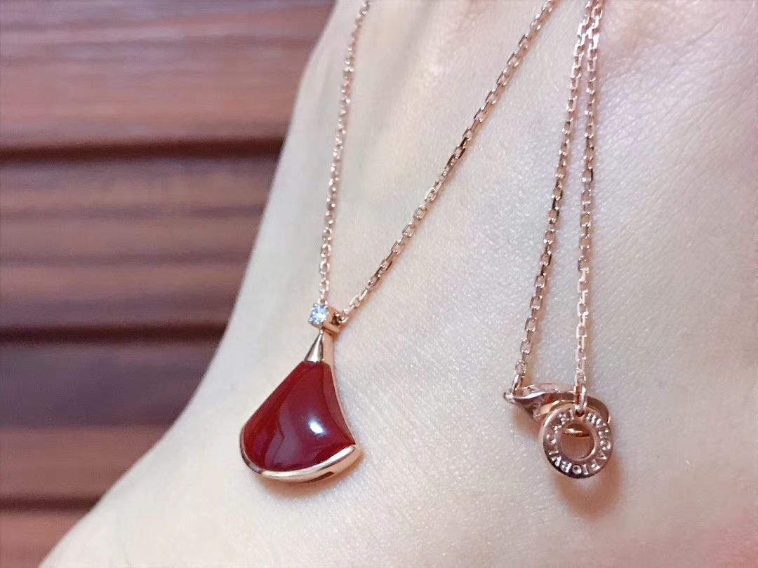 BV DIVAS'DREAM Necklace - Gorchic - $44.99