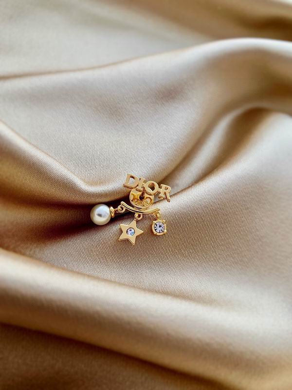 D-Inspired evolution Earrings - Gorchic - $44.99