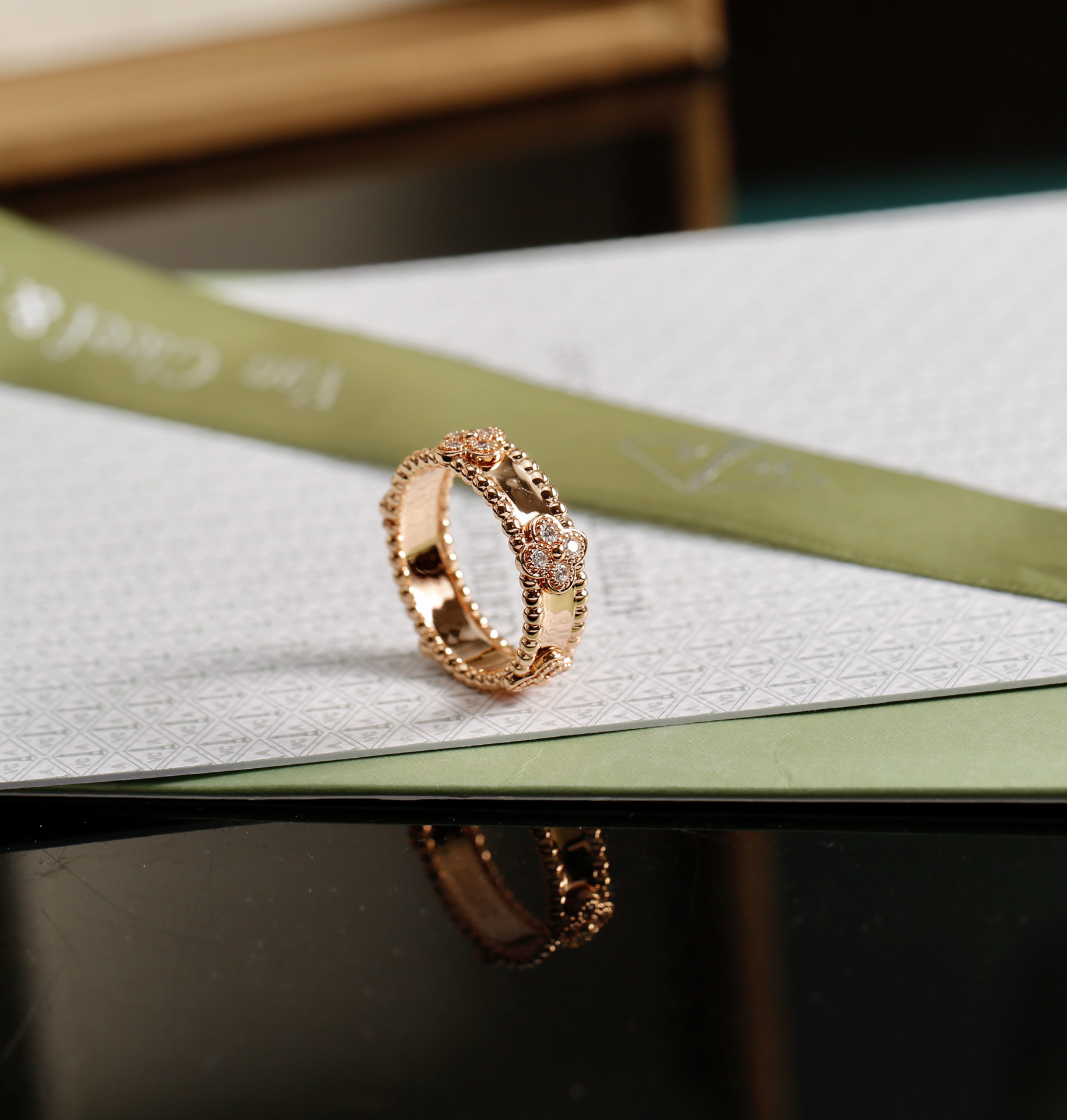 VAC Perlée clovers ring - Gorchic - $39.99