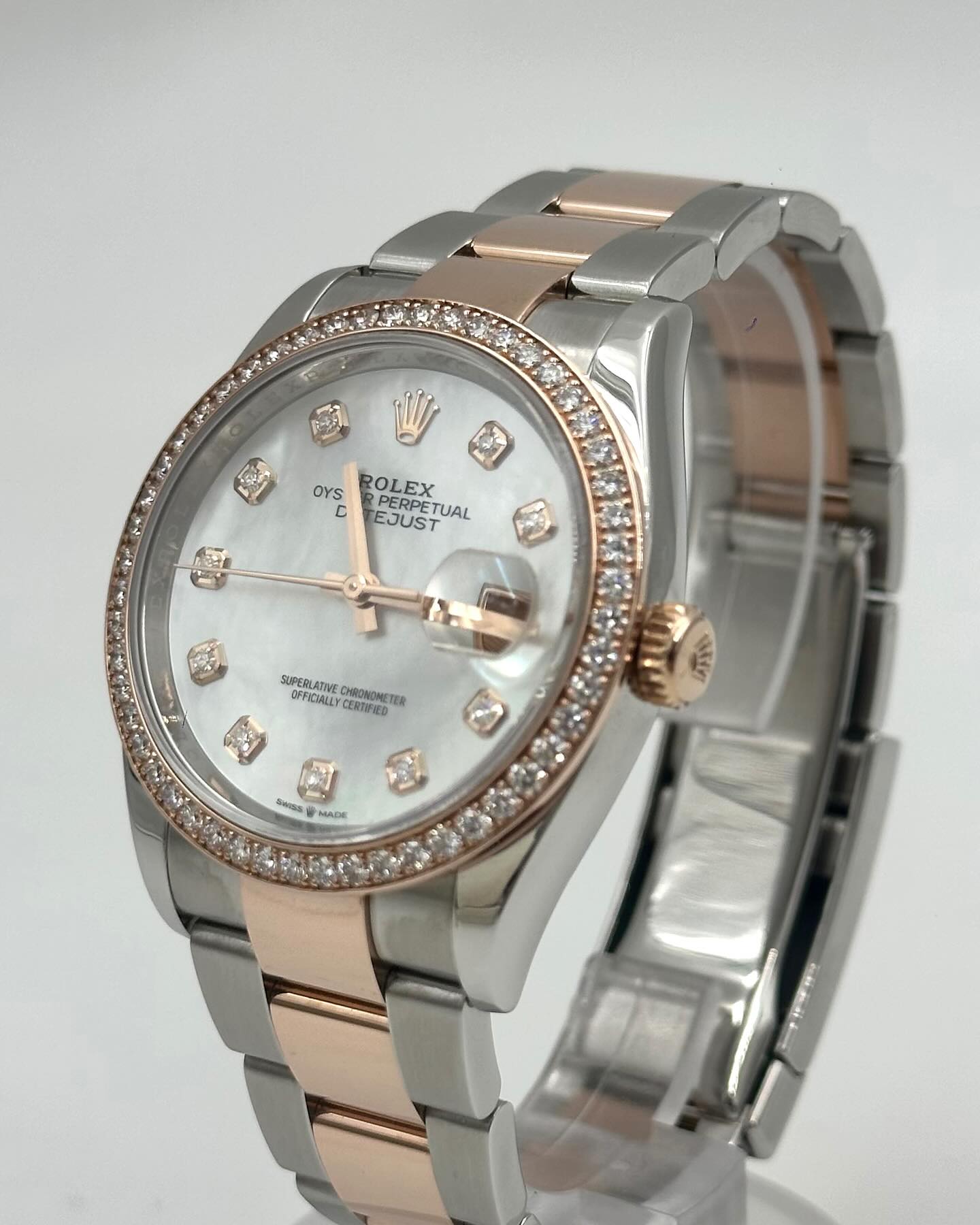 Rolex Datejust Rolex watch, Oystersteel, Rose Gold, Diamonds, Classic Size - Gorchic - $118.99